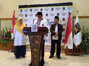 PKS Resmi Capreskan Prabowo, Cawapres Disepakati Bersama Koalisi PKS Resmi Capreskan Prabowo, Cawapres Disepakati Bersama Koalisi