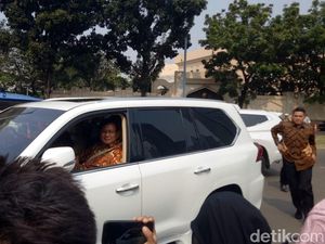 Prabowo Tiba di Kediaman SBY Prabowo Tiba di Kediaman SBY
