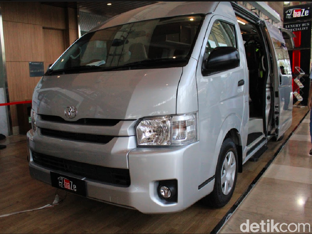 Saat Toyota HiAce seperti Rumah, Hasilnya Keren Abis! Saat Toyota HiAce seperti Rumah, Hasilnya Keren Abis!