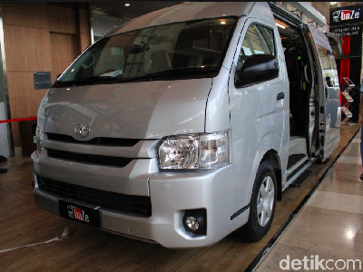 Toyota HiAce Ini Interiornya seperti Apartemen
