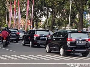 Ini Dia Koleksi Mobil Jokowi dari Espass sampai Mercedes-Benz