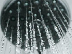 Pria di Selandia Baru Mengaku Rekam 34 Wanita Sedang Mandi