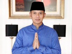 Begini Momen Haji AHY Tahallul Cukur Botak