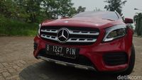 Si Mungil nan Sporty Mercy GLA 200 AMG Line
