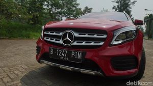 Si Mungil nan Sporty Mercy GLA 200 AMG Line