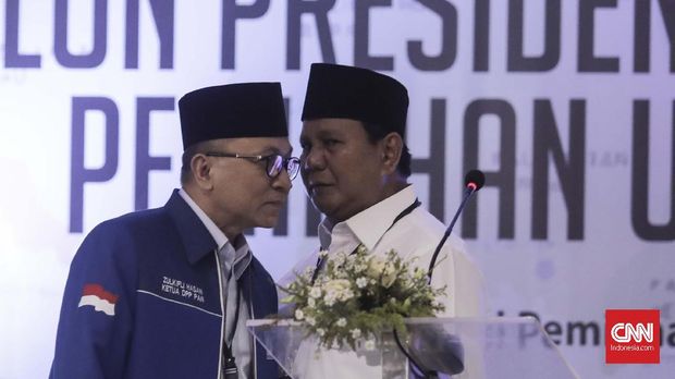 Undang Zulhas Malam-malam, Prabowo Matangkan Tim Pemenangan