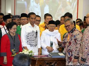 Saling Sindir Kubu Prabowo-Jokowi soal Jebakan Batman Saling Sindir Kubu Prabowo-Jokowi soal Jebakan Batman