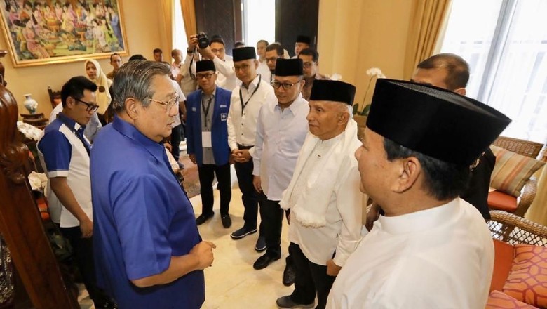 Panas-Dingin Amien Rais-SBY