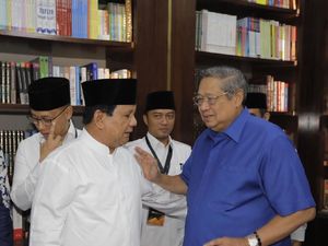 SBY-Prabowo Sempat Bertemu Pagi Tadi Bahas Strategi Pemenangan SBY-Prabowo Sempat Bertemu Pagi Tadi Bahas Strategi Pemenangan