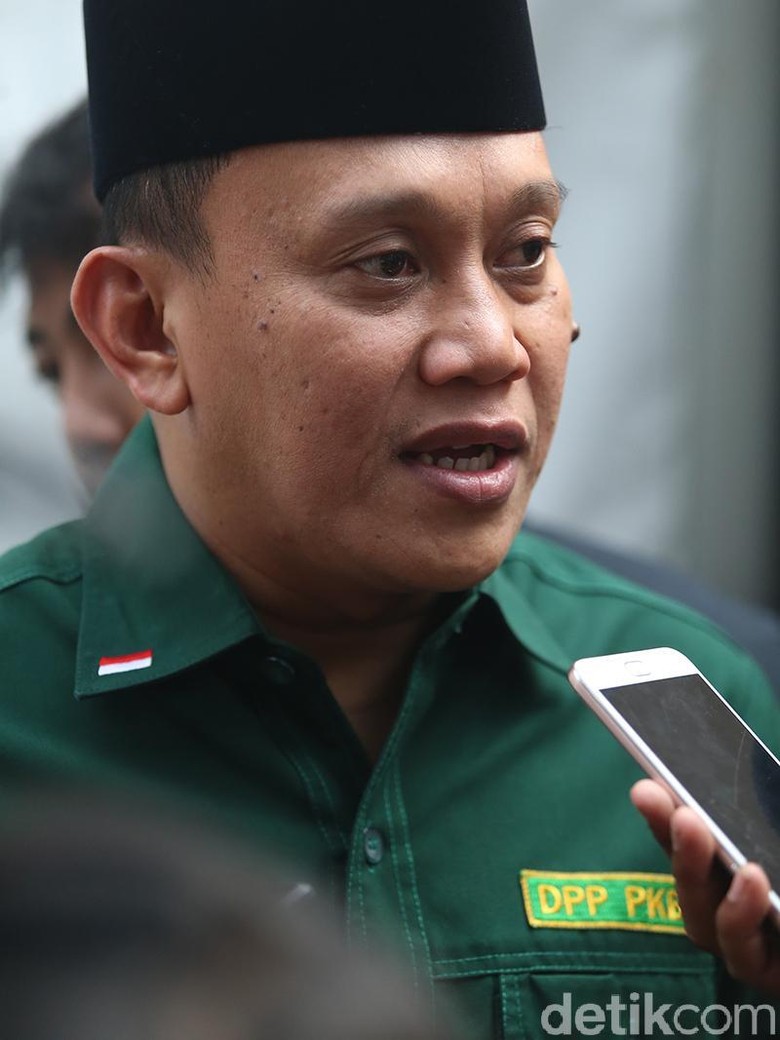 Tim Jokowi Heran Kenapa Prabowo Malah Kritik Media Soal Reuni 212 Tim Jokowi Heran Kenapa Prabowo Malah Kritik Media Soal Reuni 212