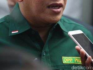 TKN Jokowi Dukung Takmir yang Tolak Politisasi Salat Jumat Prabowo TKN Jokowi Dukung Takmir yang Tolak Politisasi Salat Jumat Prabowo