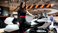Gadis Honda ini Bikin Gagal fokus