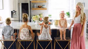 7 Ide Foto Bareng Anak yang Unik dan Keren
