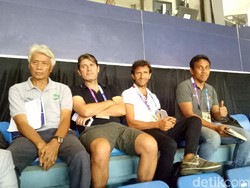 Luis Milla dan Bima Sakti Tonton Langsung Palestina vs Taiwan