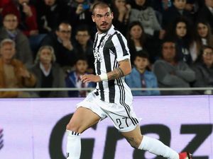 Diyakinkan Ronaldo, Sturaro Akan Gabung Sporting