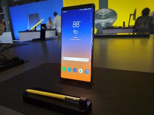 Perbandingan Spek Galaxy Note 9 dan Note 8 Perbandingan Spek Galaxy Note 9 dan Note 8