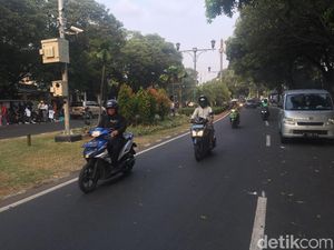Usai Pendaftaran Capres-Cawapres, Lalin Depan KPU Kembali Normal