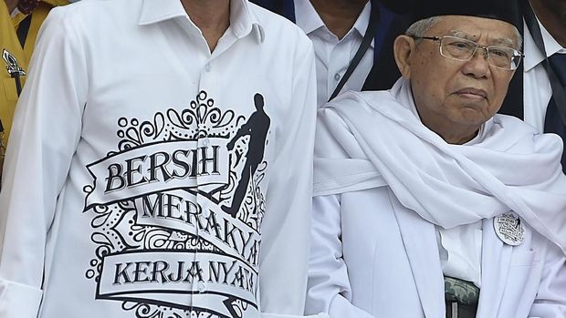 Kemeja Putih Jokowi dan Pudarnya Nostalgia dengan Ahok