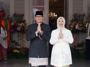 Mengintip Hijab Instan Renda yang Dipakai Istri Sandiaga Saat Umrah Mengintip Hijab Instan Renda yang Dipakai Istri Sandiaga Saat Umrah