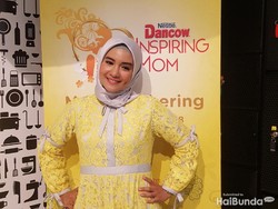 Demi Anak, Intan Nuraini Belajar Doyan Makan Sayur