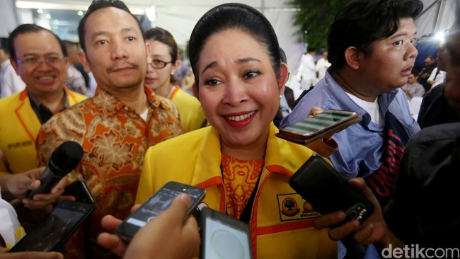 Hasil gambar untuk titiek soeharto 50 ribu dapat apa