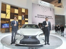 Lexus Hadirkan Sedan Premium Bermesin Hybrid Pintar di GIIAS 2018