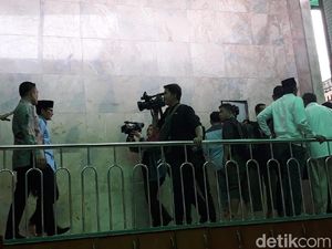 Sandiaga Susul Prabowo ke Sunda Kelapa Salat Jumat Jelang ke KPU