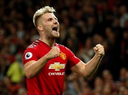 Sempat mengalami musim yang sulit di bawah Jose Mourinho, Luke Shaw berangsur-angsur menemukan konsistensinya. Usia Shaw juga masih 23 tahun, masih ada banyak waktu untuk mencapai puncak performa. Foto: Andrew Boyers/Action Images via Reuters