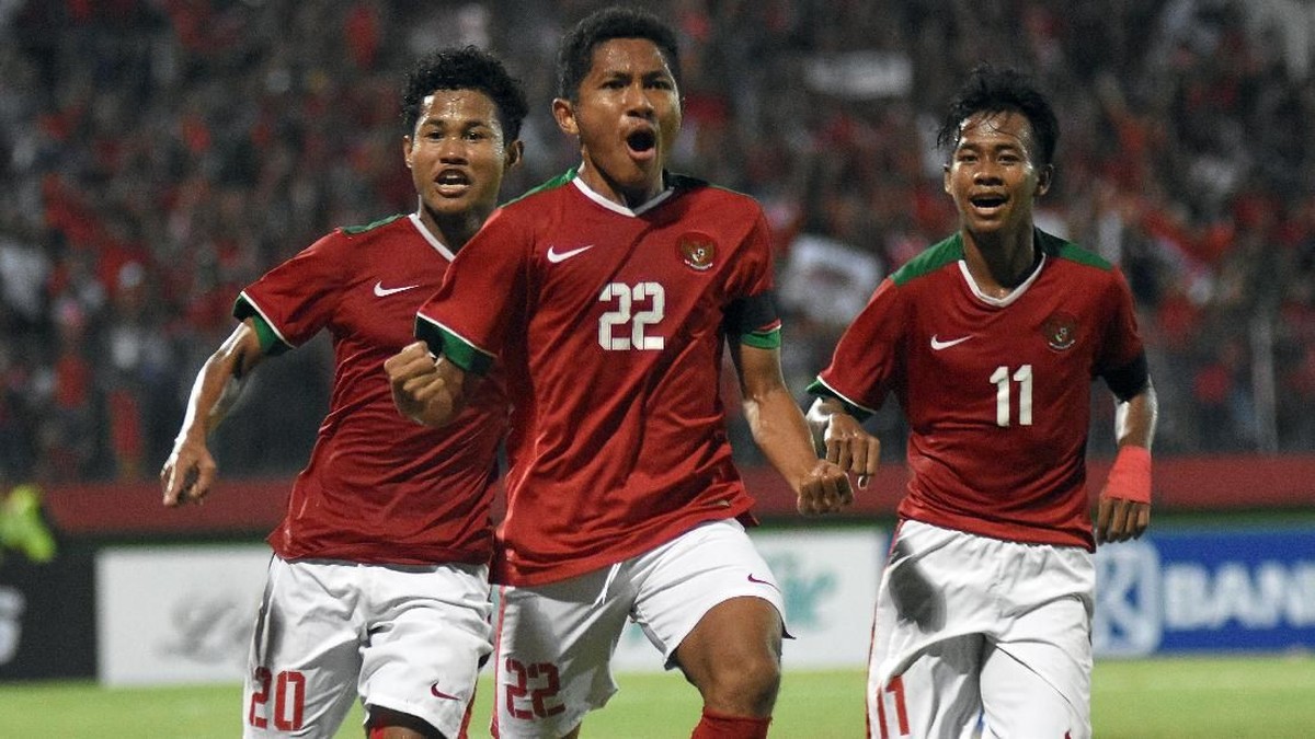 Timnas Indonesia U-16 menjuarai Piala AFF U-16 2018 (Foto: M Risyal Hidayat/Antara Foto)