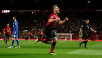 Ini merupakan gol pertama Shaw untuk MU sejak ia dibeli dari Southampton pada 2014 lalu. Foto: Andrew Boyers/Action Images via Reuters