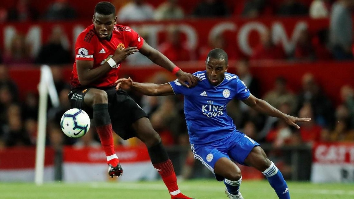 Paul Pogba mencetak satu gol ketika Manchester United mengalahkan Leicester City 2-1 (Foto: Andrew Boyers/Action Images via Reuters)