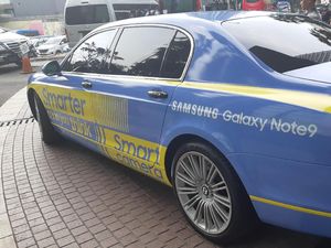 Menjajal Samsung Galaxy Note 9 Dijemput Naik Super Car Menjajal Samsung Galaxy Note 9 Dijemput Naik Super Car