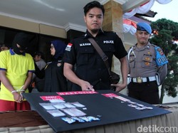 Polres Bandung Ungkap Peredaran Narkotika Bungkus Permen dan Tisu