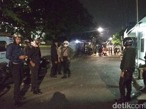 Tawuran Antarwarga Kembali Terjadi di Johar Baru