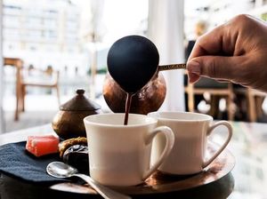 5 Racikan Kopi di Dunia Ini Disajikan dengan Cara Unik