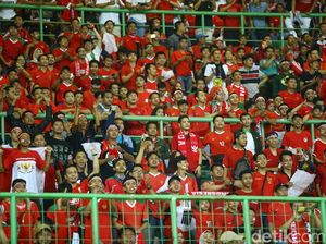 Video: Saat Suporter Indonesia Beri Dukungan untuk Palestina