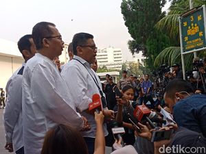 Jokowi-Maruf Tes Kesehatan, Sekjen Parpol Ingatkan Puasa Jokowi-Maruf Tes Kesehatan, Sekjen Parpol Ingatkan Puasa