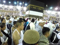 Jemaah, Begini Cara Bikin Badan Tetap Fit Saat Berhaji