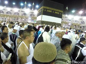 Jemaah, Begini Cara Bikin Badan Tetap Fit Saat Berhaji Jemaah, Begini Cara Bikin Badan Tetap Fit Saat Berhaji