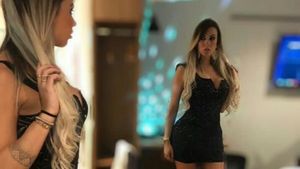 Ini Paula Si Pemilik Tubuh Seksi, Tapi Identitasnya Jadi Kontroversi