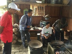 Petani Belitung Belajar Kilat Menanam dan Meracik Kopi Banyuwangi