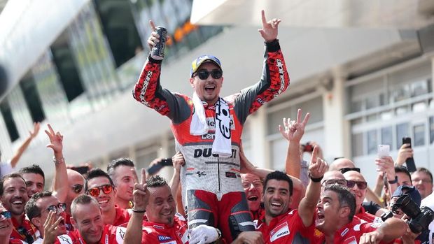 Jorge Lorenzo tidak tampil di MotoGP Malaysia karena cedera.