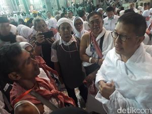 Menag Ajak Jemaah Haji Doakan Korban Gempa Lombok Menag Ajak Jemaah Haji Doakan Korban Gempa Lombok