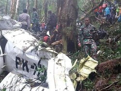 KNKT dan Kemenhub Selidiki Penyebab Kecelakaan Pesawat Dimonim