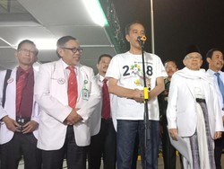 Usai Tes Kesehatan, Jokowi Langsung Rapat dengan Sekjen Koalisi