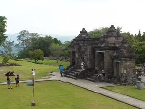 Sudah Pernah ke Keraton Ratu Boko?