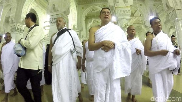Menag Tunaikan Ibadah Umrah