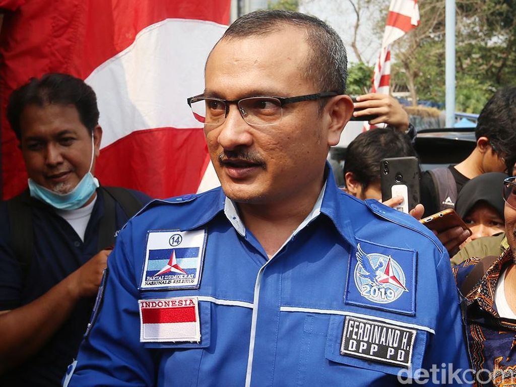 Tanggapi Maaf Gerindra, Demokrat: Poyuono Bukan Orang Penting Tanggapi Maaf Gerindra, Demokrat: Poyuono Bukan Orang Penting