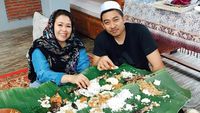 Makan Siang di New York hingga Makan Malam di Istana, Ini Pose Makan Yenny Wahid