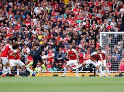 Turun Minum, Sterling Bawa City Ungguli Arsenal 1-0